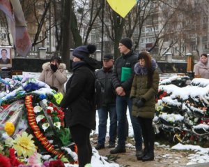 Скільки українок втратили чоловіків на війні: сумні цифри