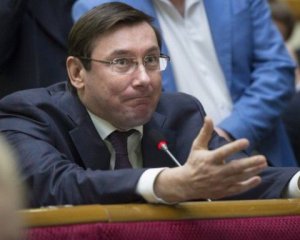На третій рік роботи генпрокуром Луценко визнав: "великої риби" немає