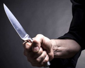 В России рецидивист с ножом напал на школу