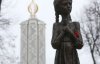 У ролику до Дня пам'яті жертв Голодомору оживили дівчинку зі столичного меморіалу