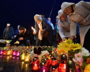 Историк рассказал, сколько украинцев признают Голодомор геноцидом