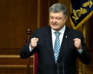 Порошенко может появиться в Раде для особой миссии