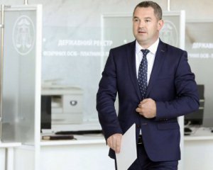 Підозрюваний топ-чиновник повернувся в Україну