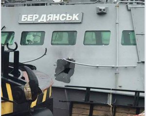 СБУ виклала переговори російських літаків під час атаки на українські кораблі