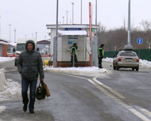 Скольких украинцев Россия не пропустила через границу