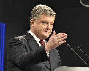 Порошенко заявив про необхідність збільшення військ союзників у Чорному морі