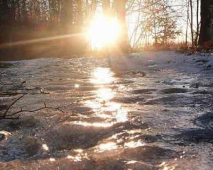 На українців чекає відлига з дощем