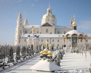 РПЦ будет бороться за Почаевскую лавру