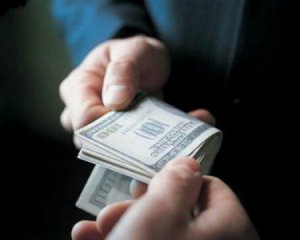 За хабар у $5 тис. прокурор відбувся вп&#039;ятеро меншим штрафом