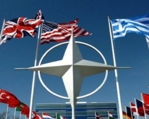 Кравчук розбив надії про допомогу НАТО