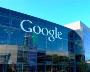 Google заплатив $10 млн за помилку стажера