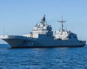 Росія почала перекидати бойові кораблі в Чорне море