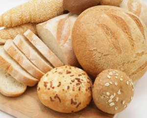 Сколько хлеба можно купить за зарплату украинца