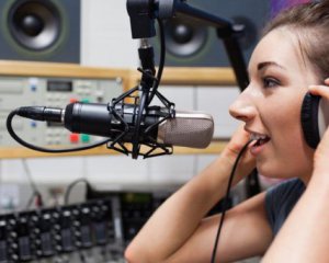 Еще 3 украинских радиостанции заработали на Донбассе