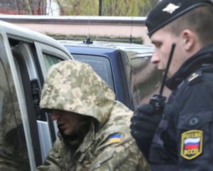 Мати захопленого росіянами моряка звернулася до українців