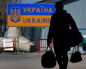 &quot;Делают нищими&quot;, - рассказали о заработках украинцев в России