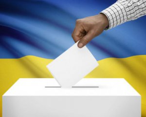 Електоральні симпатії: за кого готові голосувати українці на виборах президента і Ради