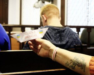 У Білорусі оштрафували активістів з українською символікою