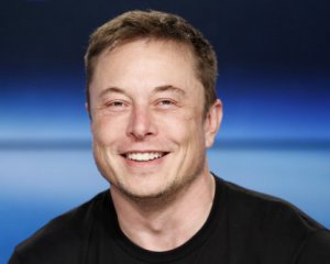 Ілон Маск анонсував появу Tesla Supercharger в Україні