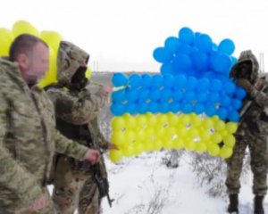 Українські воїни привітали жителів окупованого Луганська зі святами