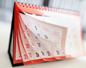 135 памятных дат и 11 выходных: появился особый календарь 2019 года