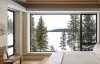 В оточенні лісів та озера: будинок на скелі вражає приголомшливим видом  з вікон