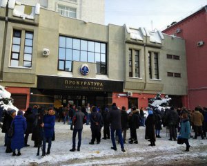 9 днів, як помер Артем Левченко - полтавці збирають мітинг під прокуратурою