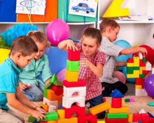 "Не считаю обязательным для моей роботы" - завідувачка садочку відмовляється переходити на українську