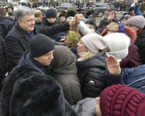 Порошенко готовит помпезное выдвижение - СМИ