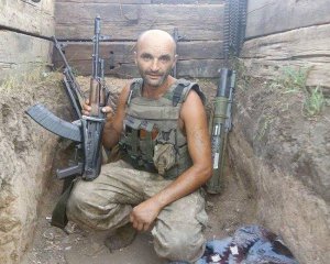 Попрощались с бойцом, который воевал на Донбассе с первых дней войны