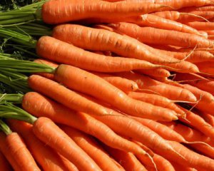 Морковь ощутимо подешевела