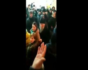 Тітушки з московським попом напали на парафіян УПЦ