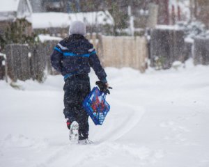 Шкільний автобус в громаді є, але діти змушені ходити пішки