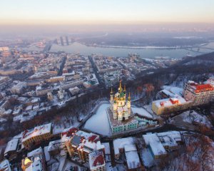 Скільки іноземців приїхали до Києва