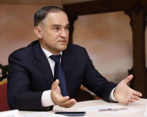 Країні не потрібен президент, який не виконує обіцянки - Полочанінов