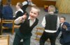 "Можете отпилить ему ногу" - в России учительница провоцировала школьников