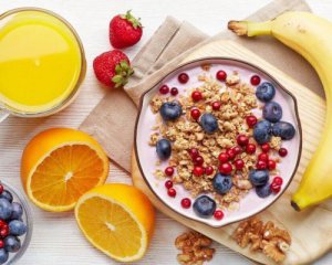 Помогает ли завтрак похудеть: неожиданные выводы ученых