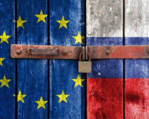 ЕС призывает действовать против России