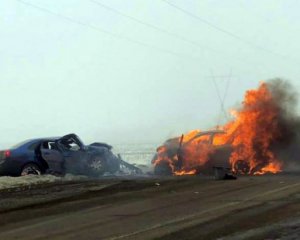 Пятеро погибли, двое в тяжелом состоянии: вблизи Марьинки произошла авария