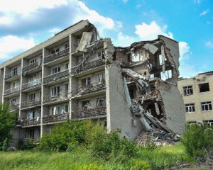 На Донбасі відновили половину зруйнованих під час війни будинків