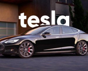 Tesla знизила ціни на електрокари