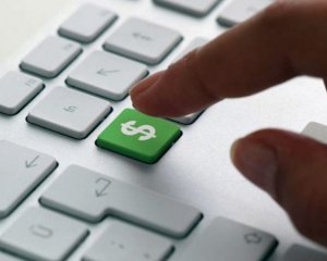 Вчера в Украине онлайн купили более $1 млн