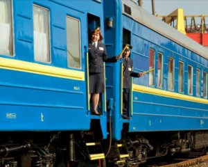 Укрзализныця экспериментирует с количеством проводников в поездах