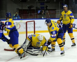 Украинcкие хоккеисты впервые в истории проиграли Румынии