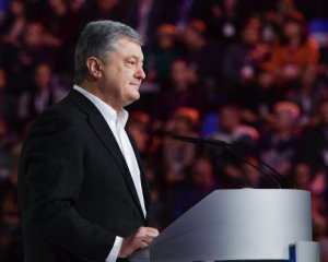 "Кремль буде підтримувати всіх, хто має прізвище не Порошенко" - експерт