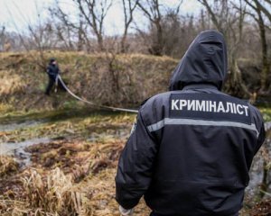 Під Києвом знайшли мертвого чоловіка