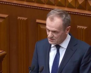 Туск із трибуни Верховної Ради звернувся українською