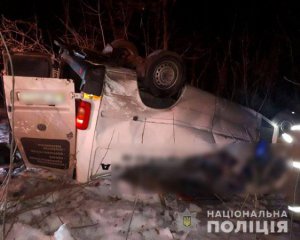 Перекинувся автобус, що прямував із Варшави: четверо загинулих