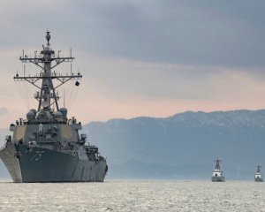 Росіяни наважилися стежити за американським есмінцем у Чорному морі
