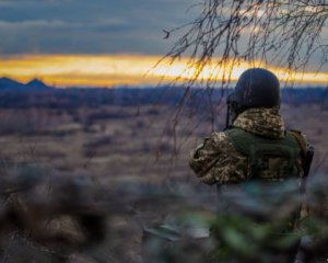 За минувшие сутки один украинский военный погиб на Донбассе